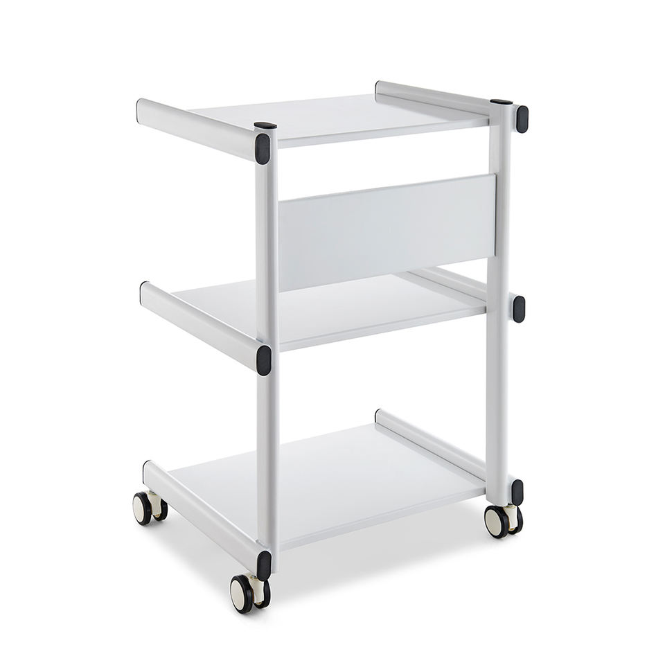 Chariot à trois tablette